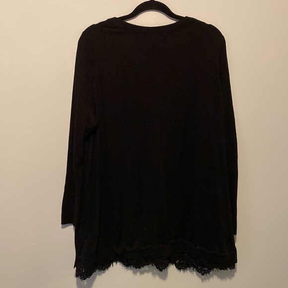 V-neck Sweater with Rib Sleeves & Lace Hem - Picture 3 of 4